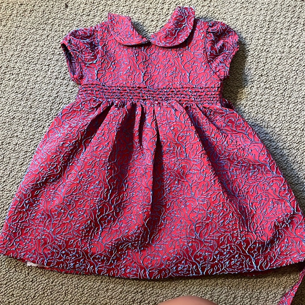 Adorable toddler dress!